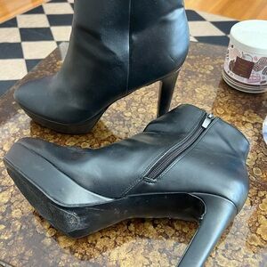 Nine West Black Heeled Boots